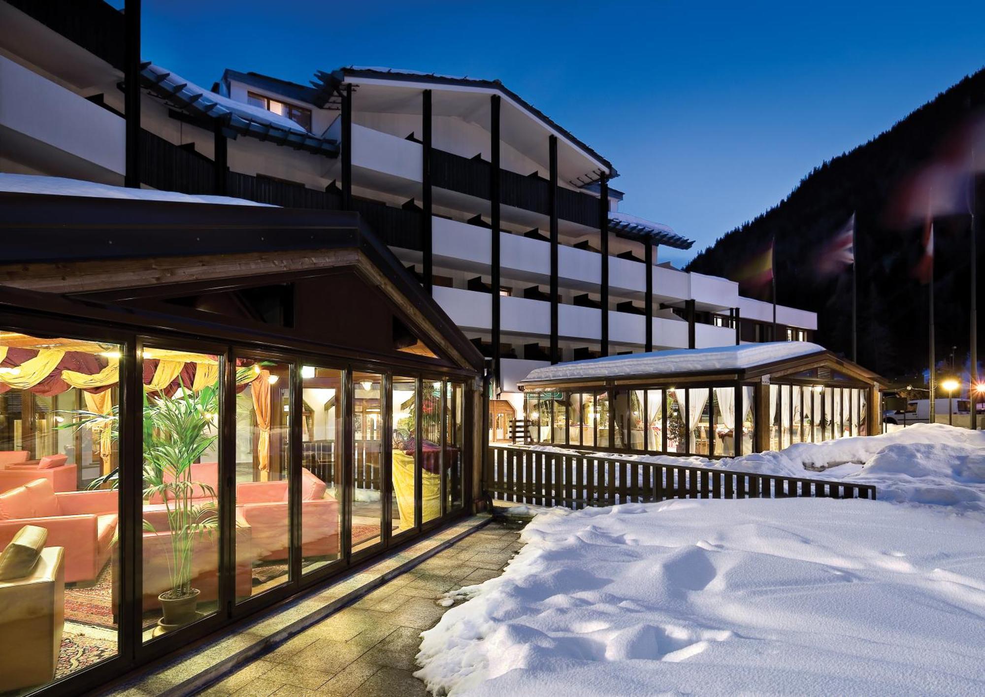 Th La Thuile - Planibel Hotel Eksteriør bilde